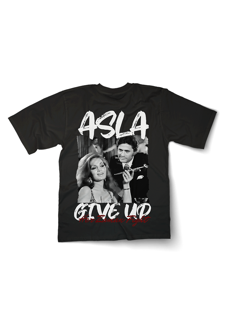 Asla Give Up Oversized T-shirt