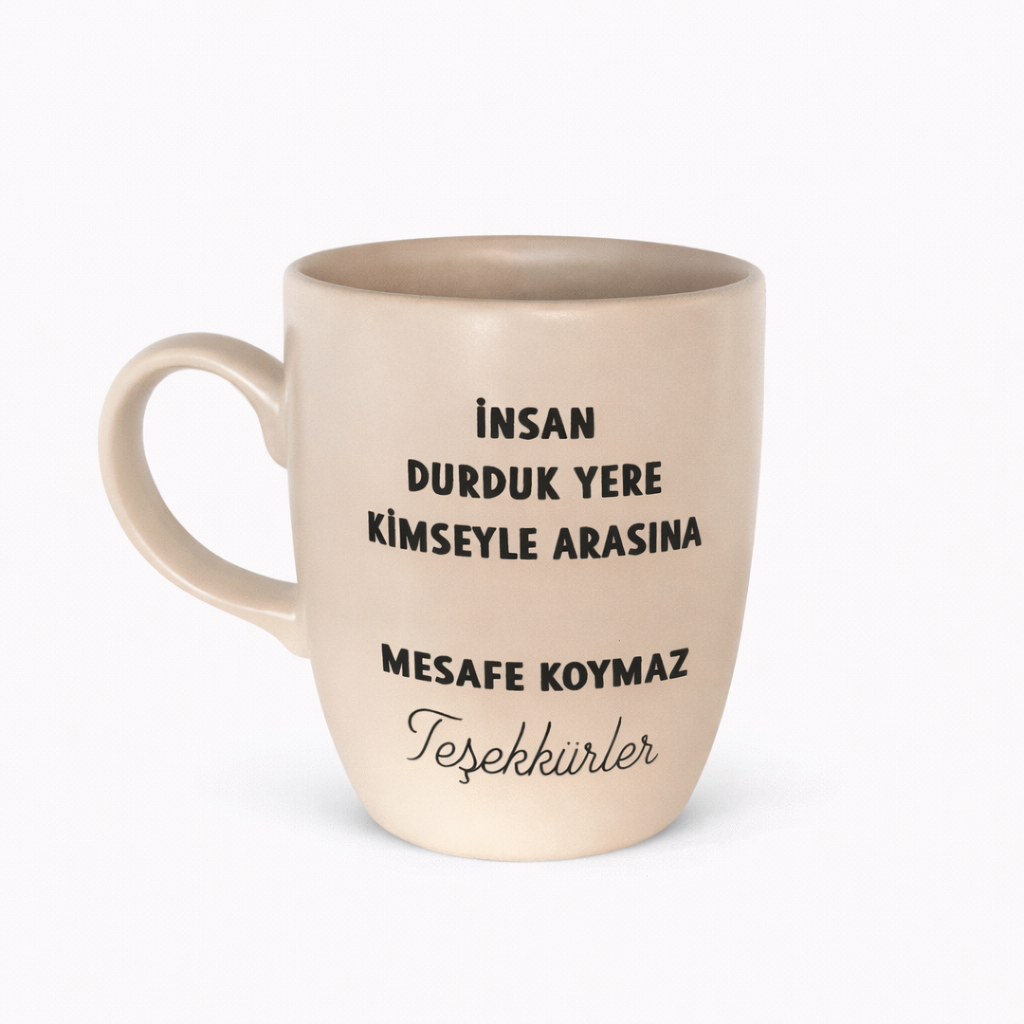 Durduk Yere Mesafe Koymaz X Oval Kupa