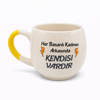 Derrière chaque femme réussie Tasse ballon